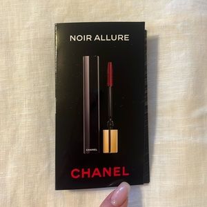 Chanel Allure Mascara Travel Sized 10 Noir